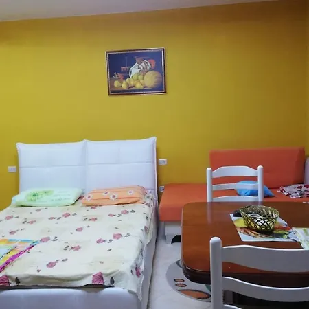 Apartment M